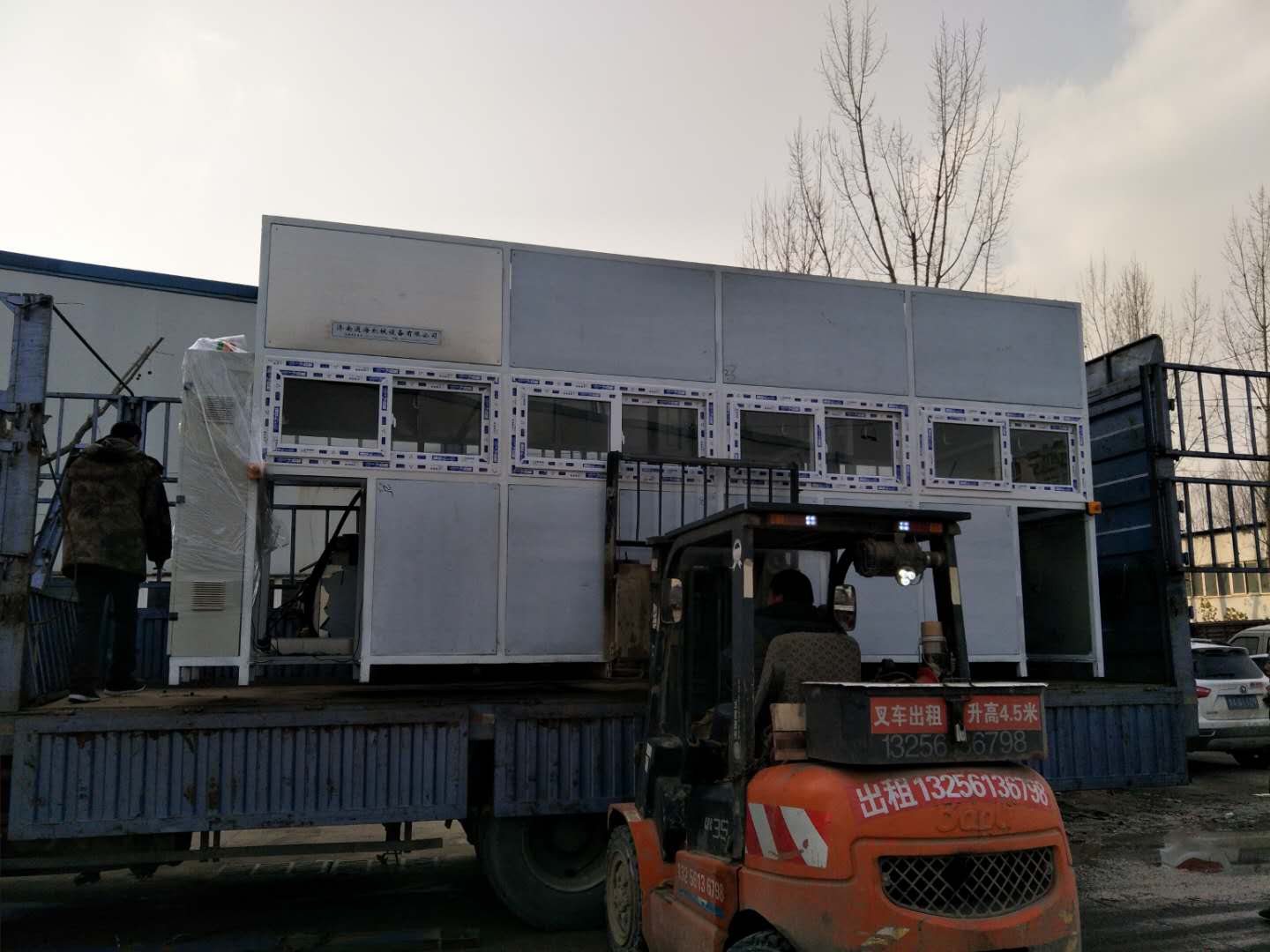 超聲波清洗機(jī)會(huì)損壞工件表面嗎？